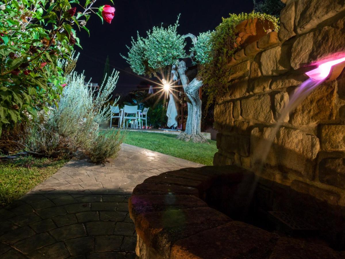 Bed and Breakfast Le Rose Nettuno Exterior foto